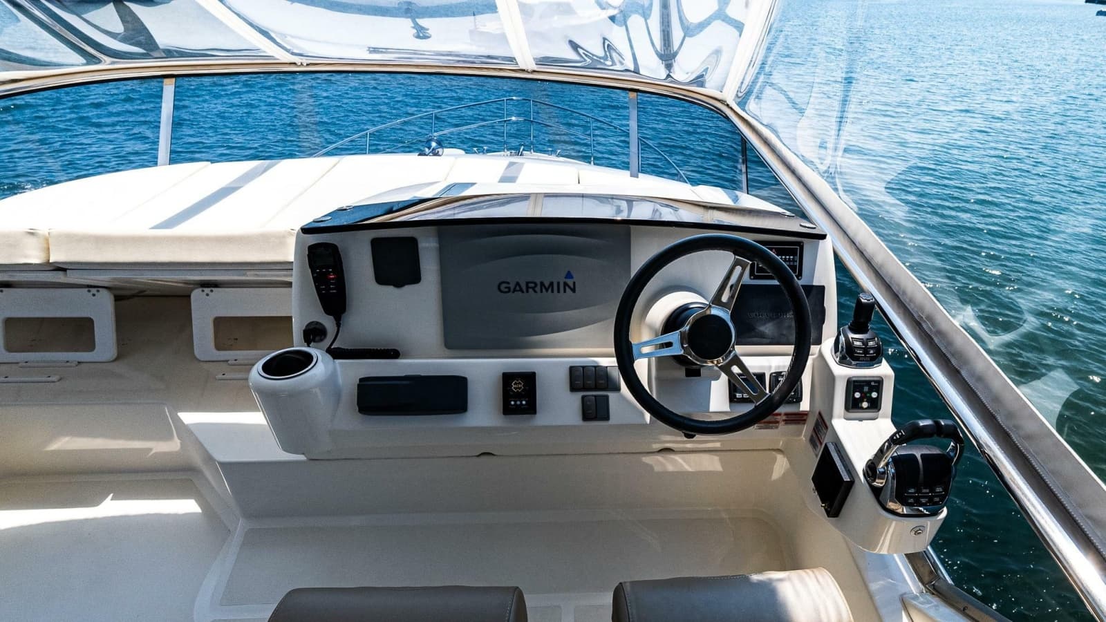 2017 Absolute 50 FLY - Photo 29