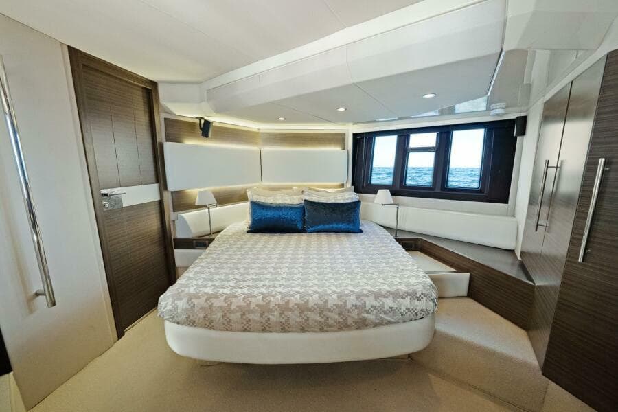 2017 Azimut 60 Flybridge - Photo 21