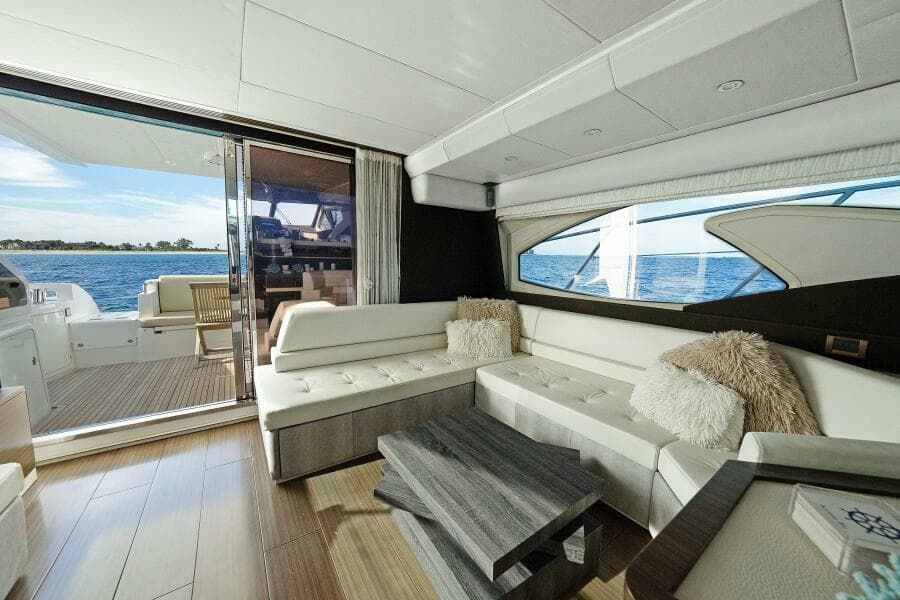 2017 Azimut 60 Flybridge - Photo 7