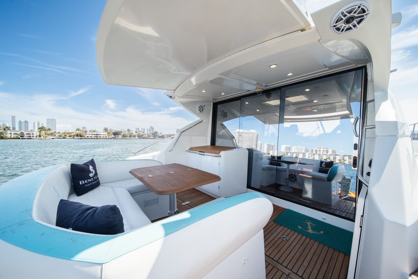 2010 Beneteau Monte Carlo 47 - Photo 11