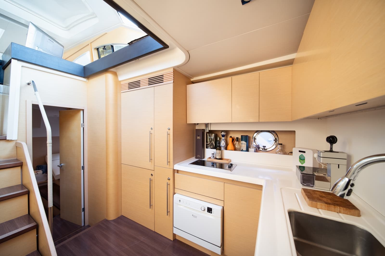 2010 Beneteau Monte Carlo 47 - Photo 20