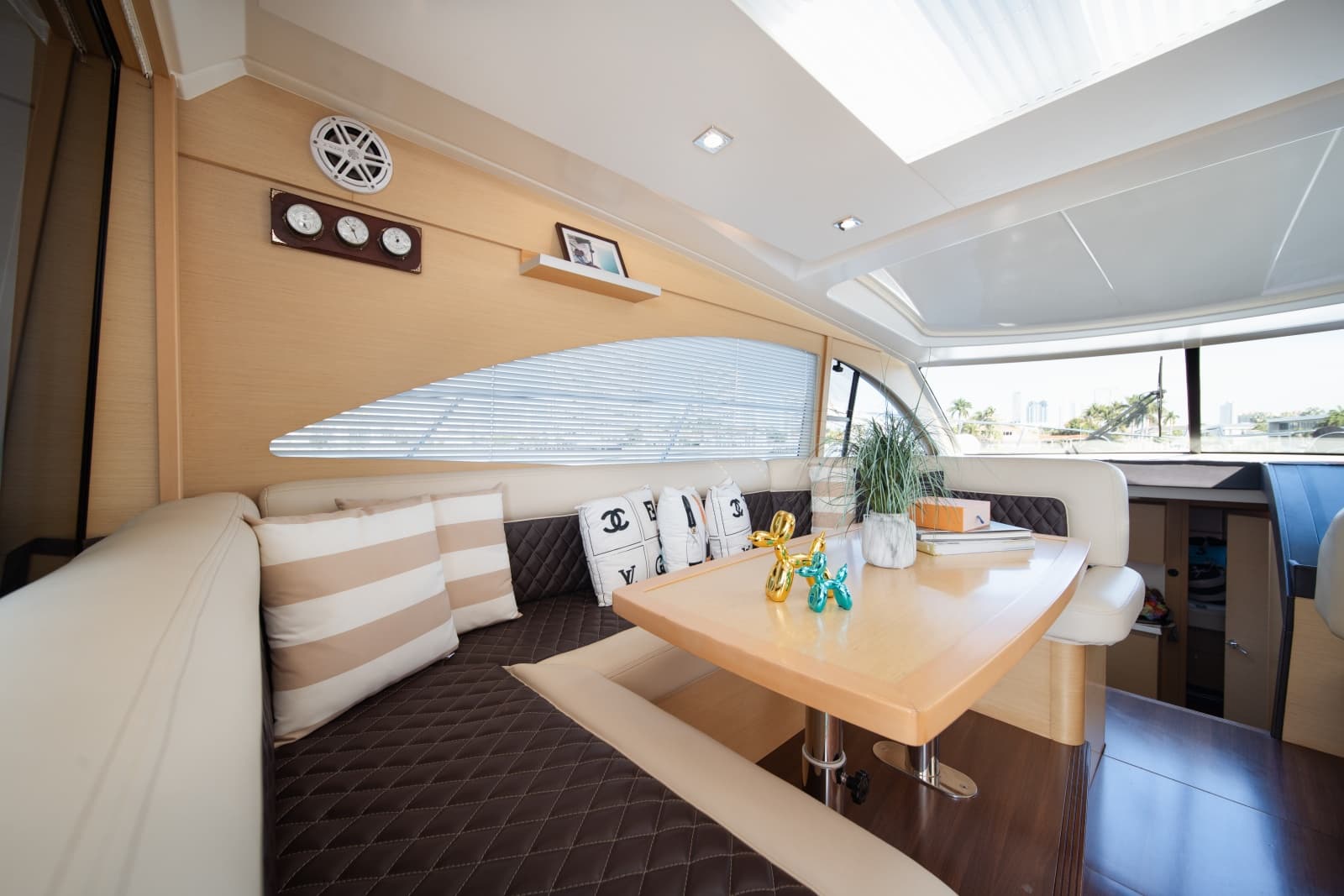 2010 Beneteau Monte Carlo 47 - Photo 15