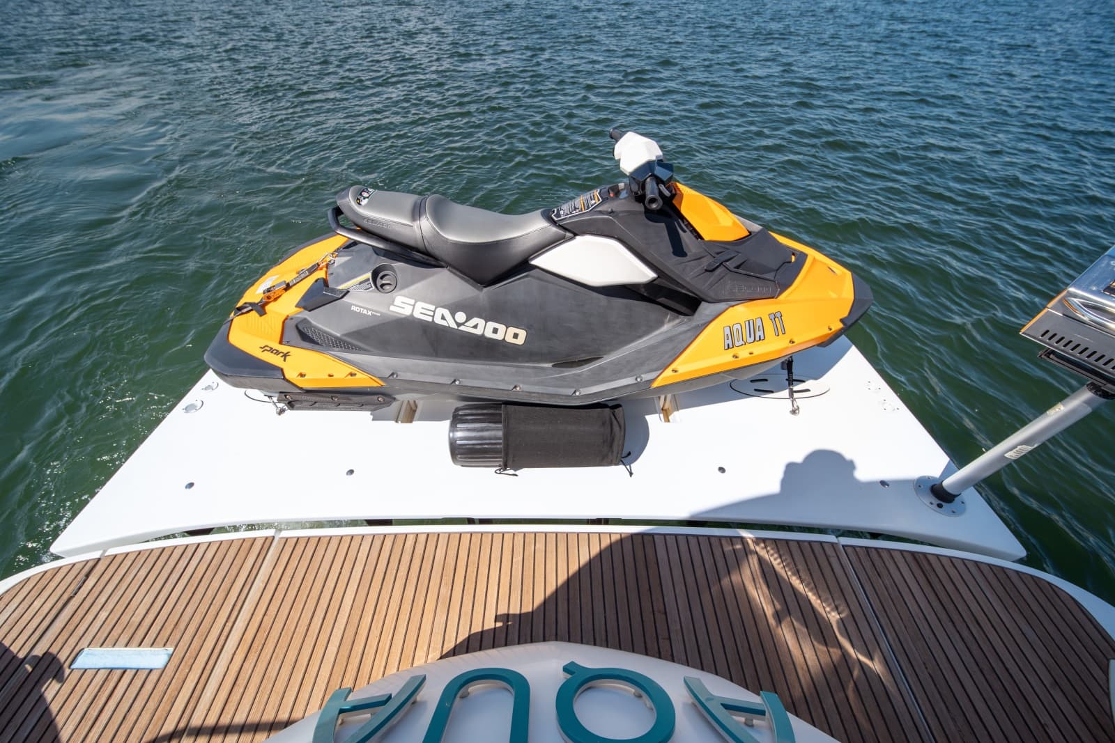 2010 Beneteau Monte Carlo 47 - Photo 9