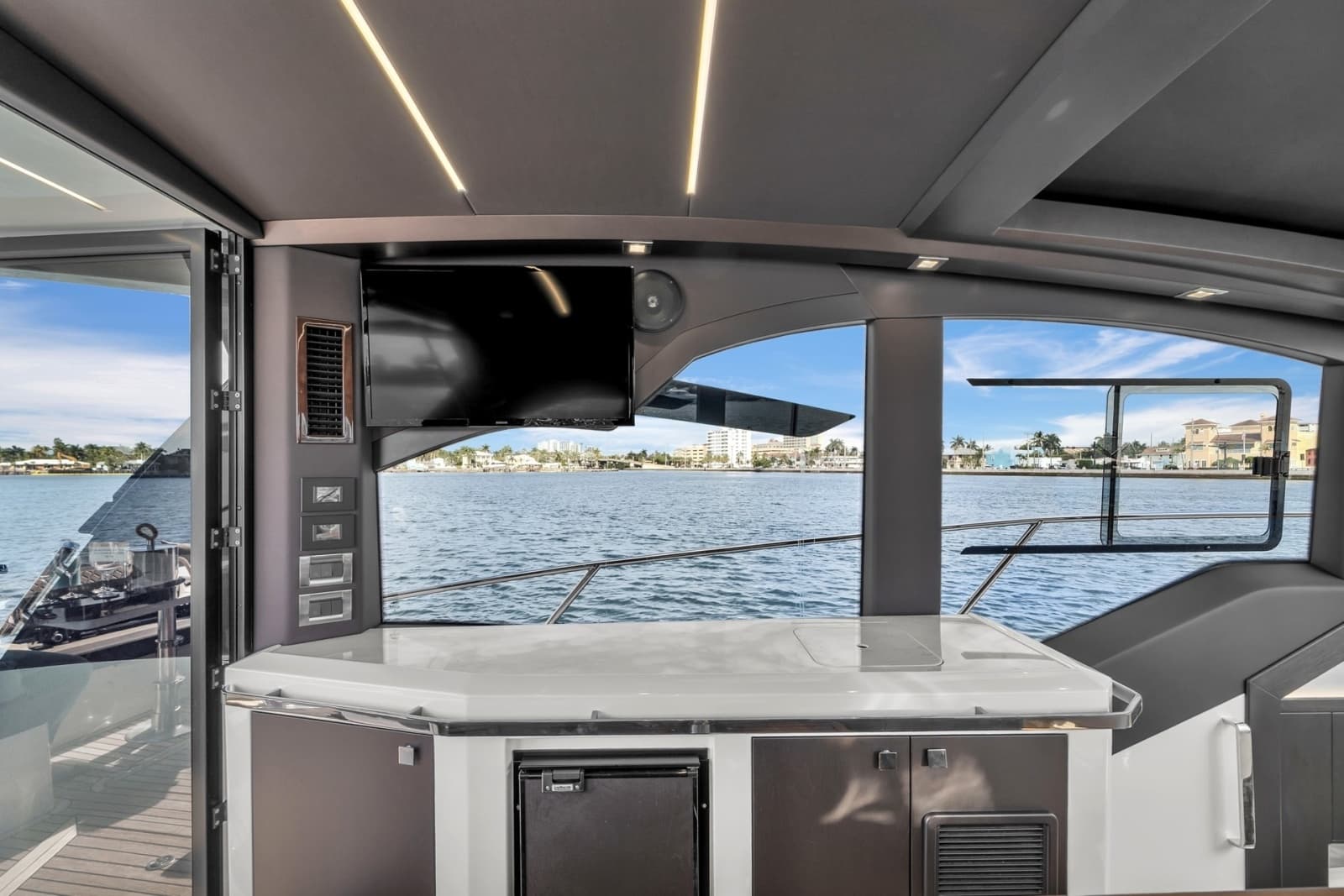 2023 Galeon 425 HTS - Photo 16