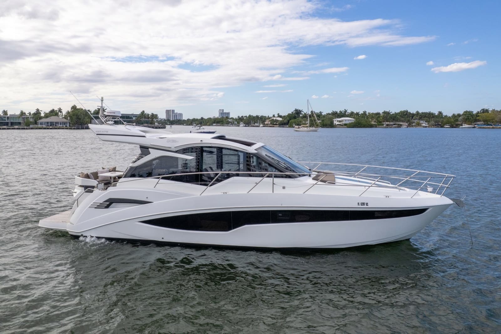 2023 Galeon 425 HTS - Photo 1