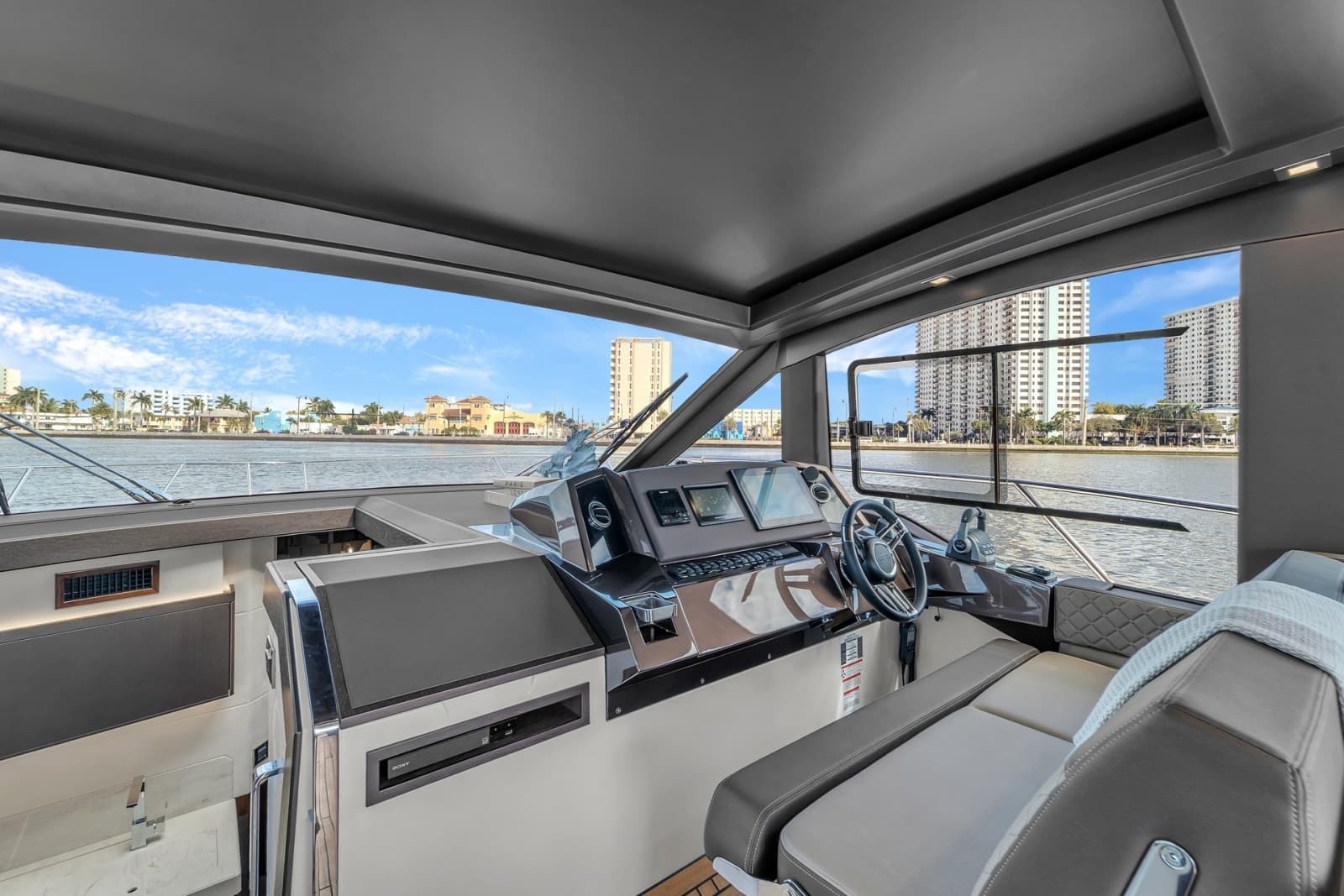 2023 Galeon 425 HTS - Photo 20