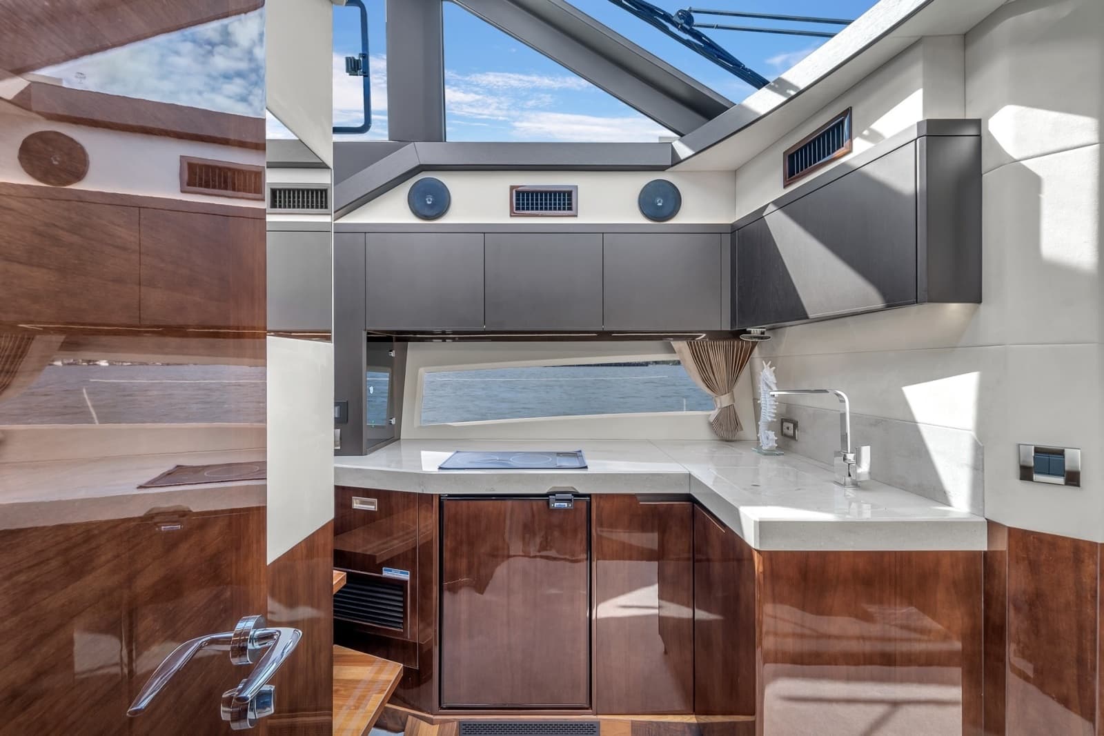 2023 Galeon 425 HTS - Photo 29