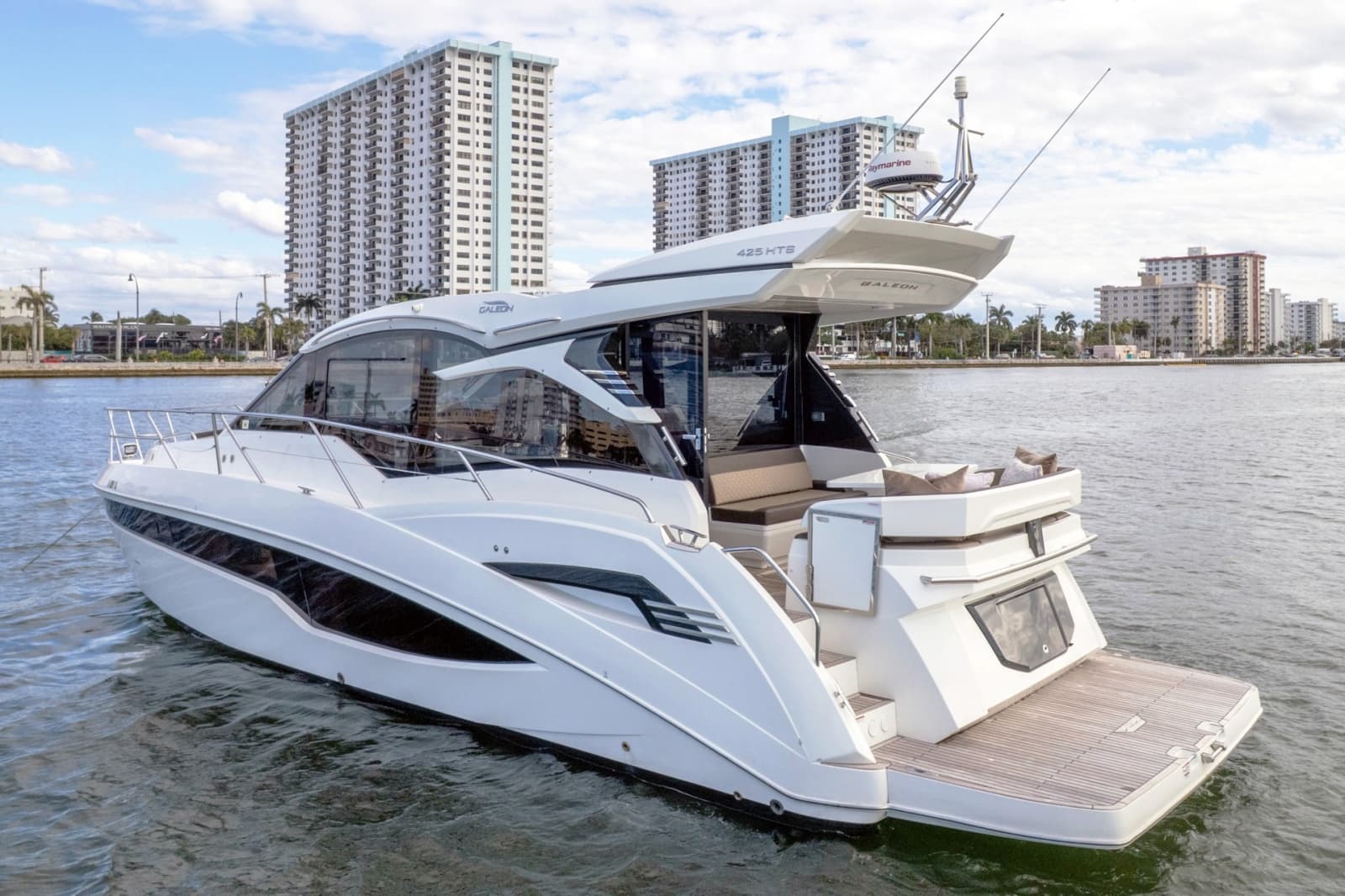 2023 Galeon 425 HTS - Photo 4
