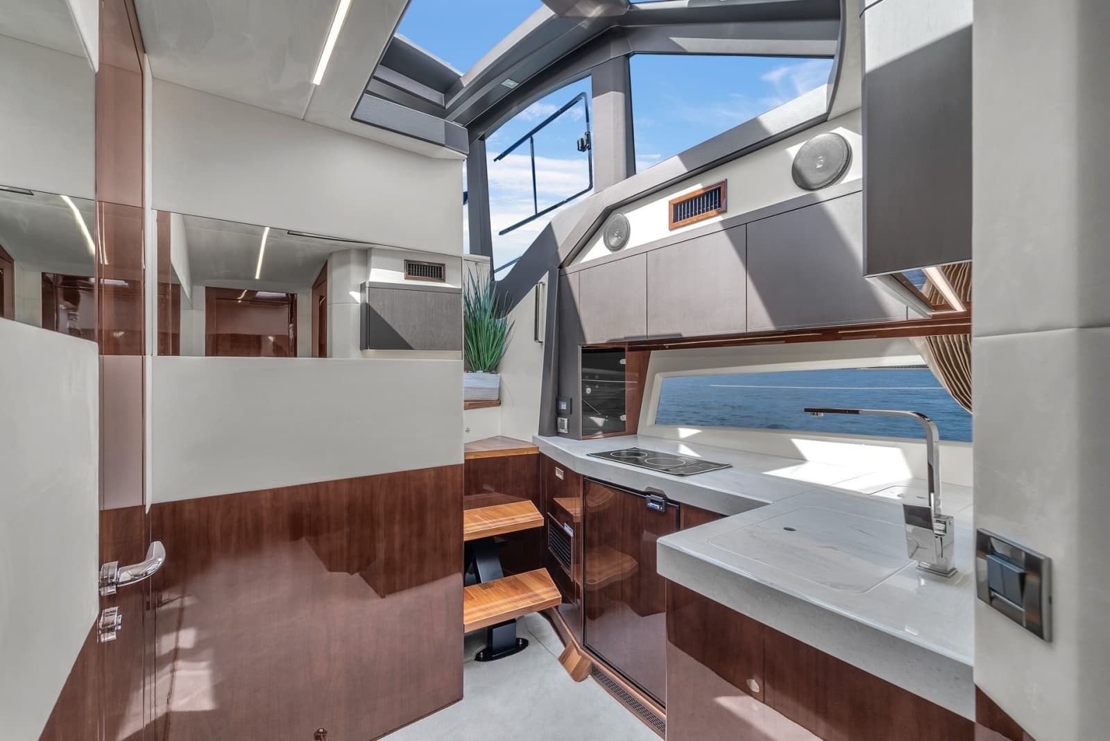 2023 Galeon 425 HTS - Photo 30