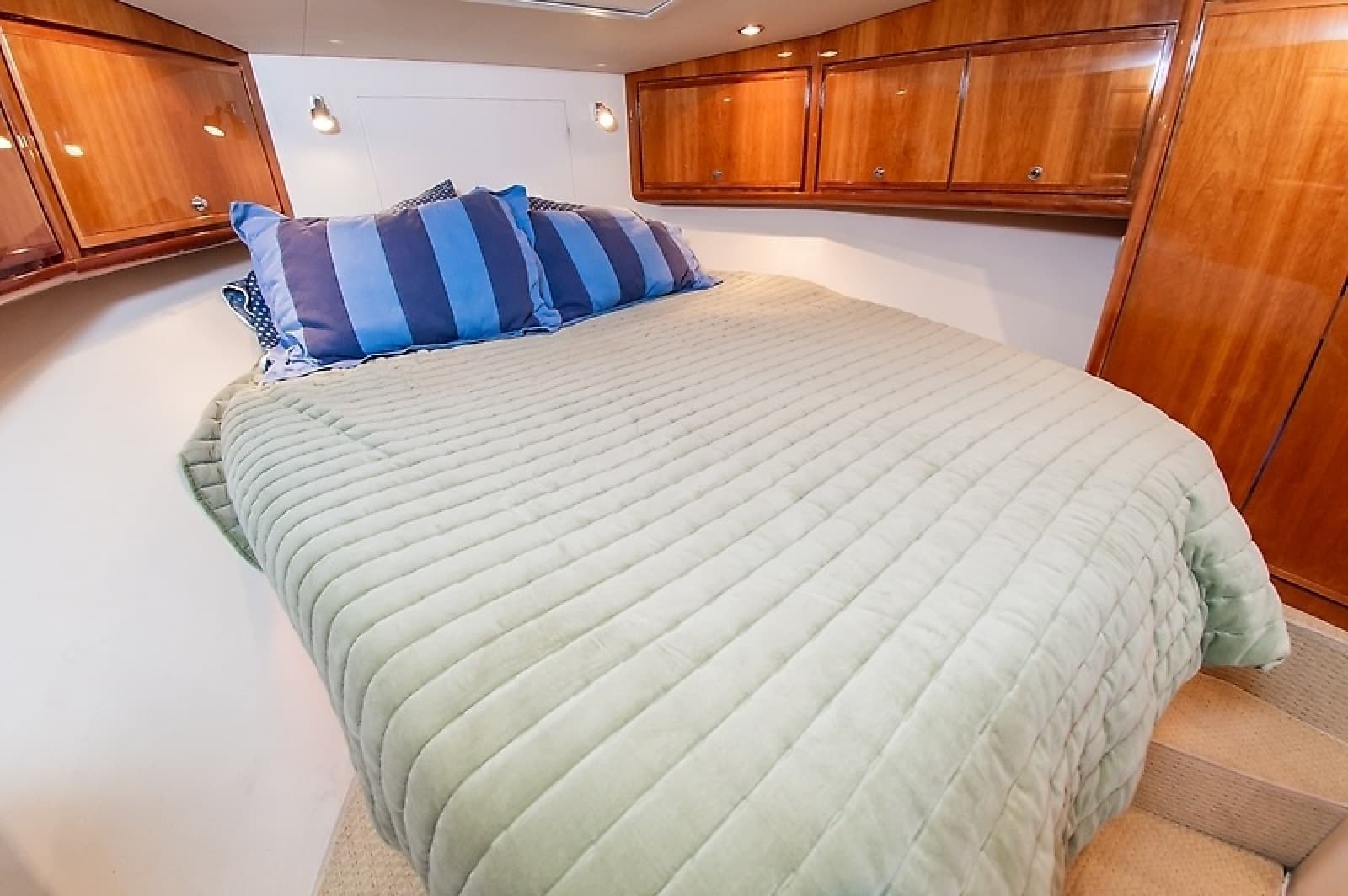 2008 Bertram 510 Convertible - Photo 31