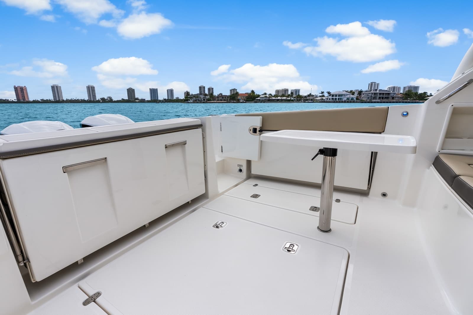 2021 Pursuit 365 Dual Console - Photo 41