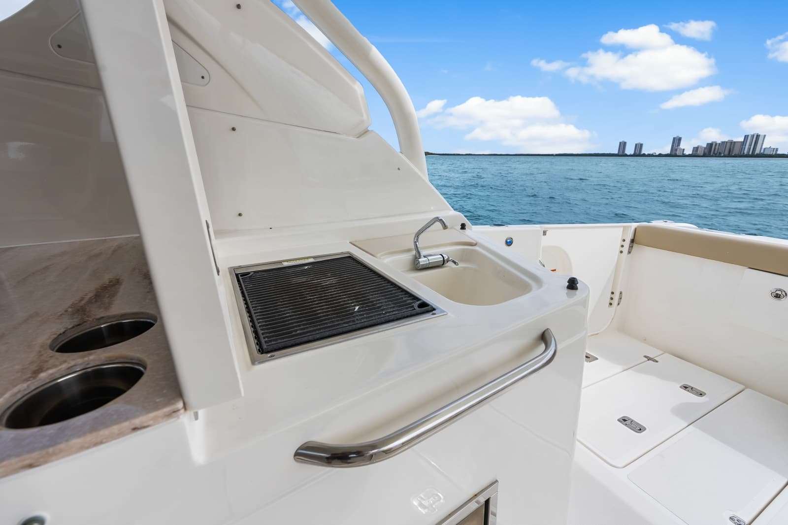 2021 Pursuit 365 Dual Console - Photo 43