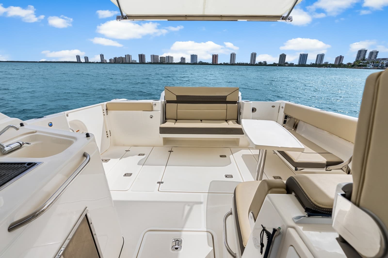2021 Pursuit 365 Dual Console - Photo 42