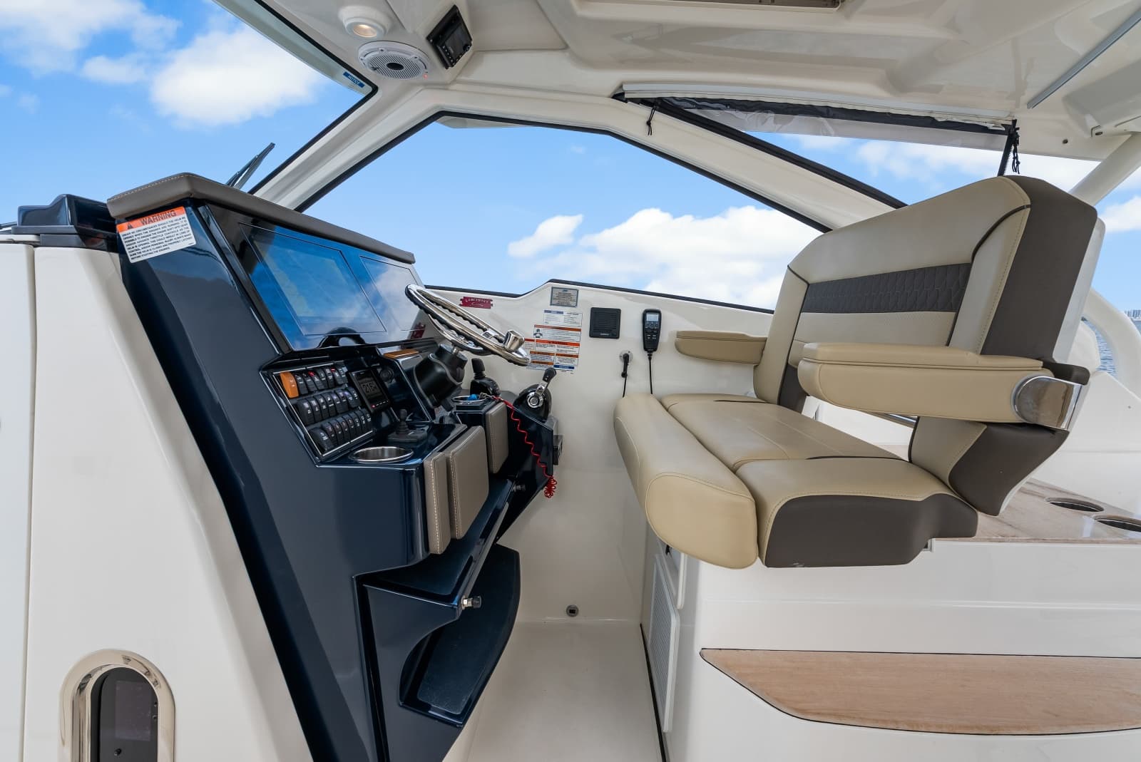 2021 Pursuit 365 Dual Console - Photo 53