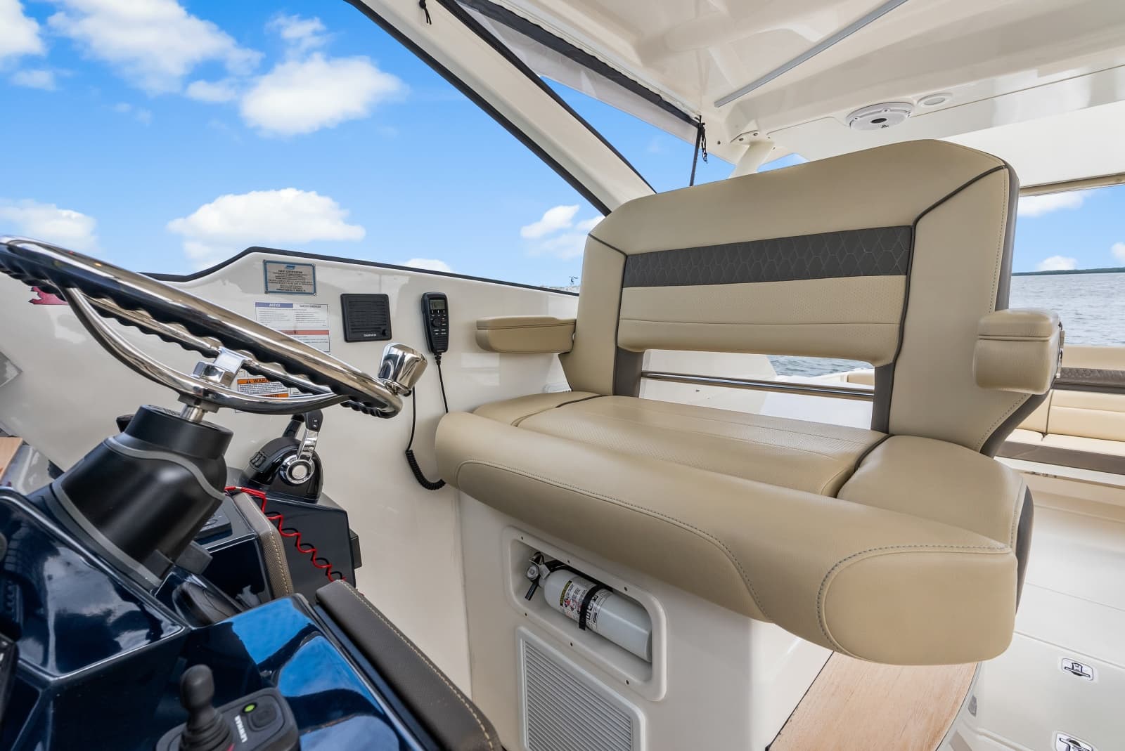 2021 Pursuit 365 Dual Console - Photo 51