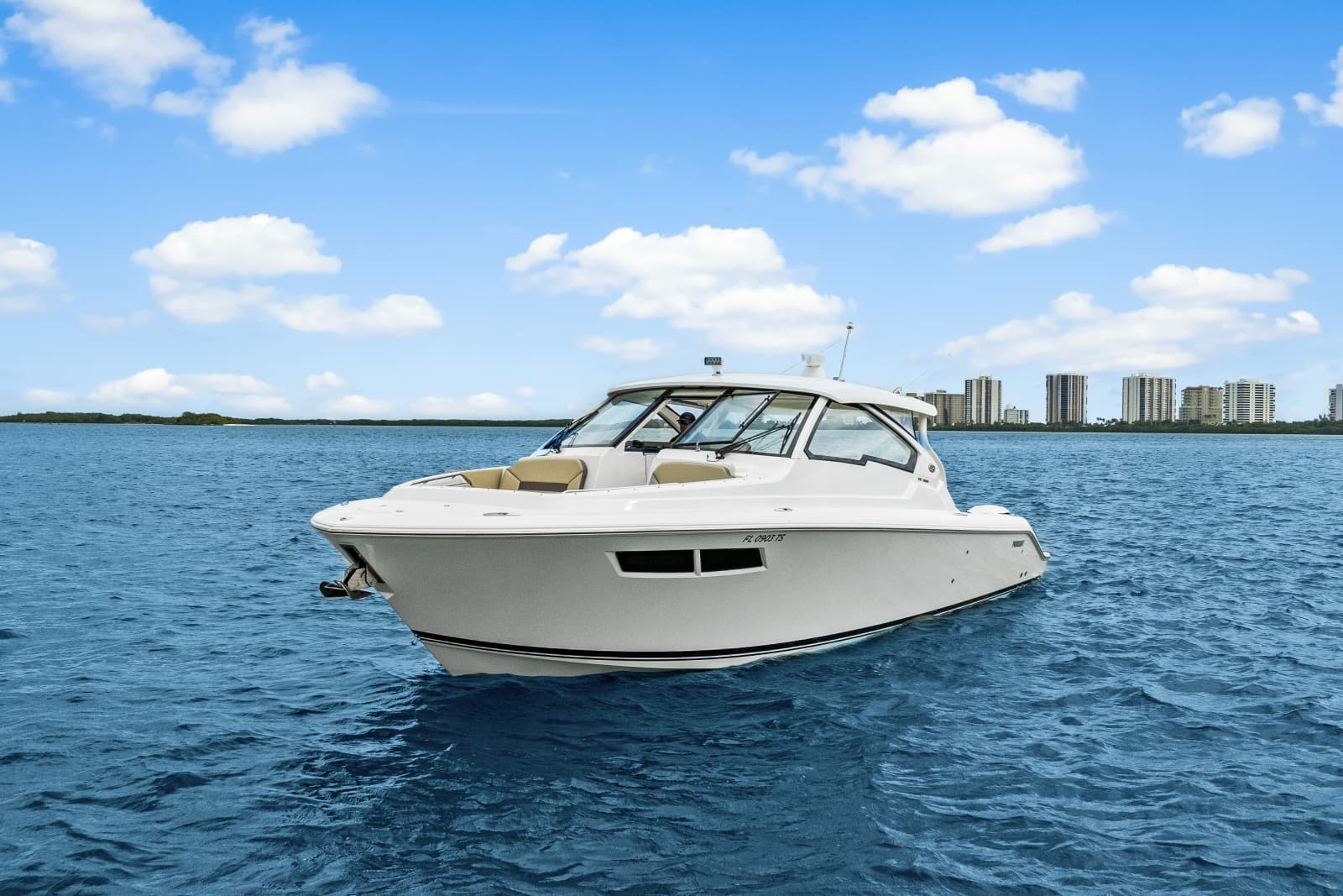 2021 Pursuit 365 Dual Console - Photo 7