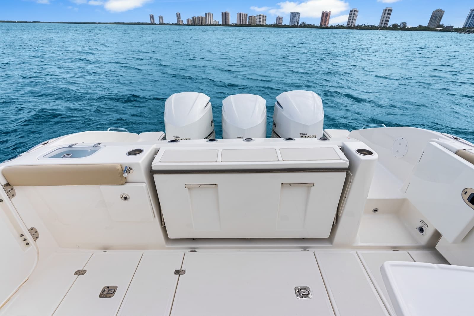 2021 Pursuit 365 Dual Console - Photo 37