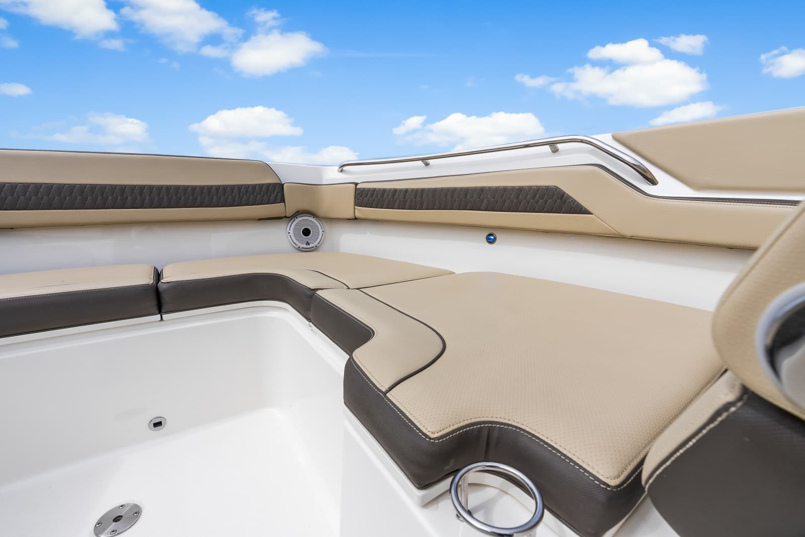 2021 Pursuit 365 Dual Console - Photo 60