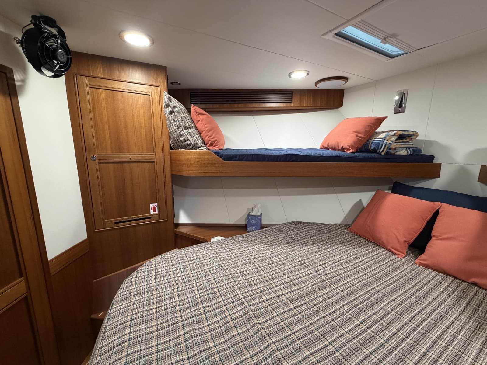 2025 Marlow Explorer 53E - Photo 22