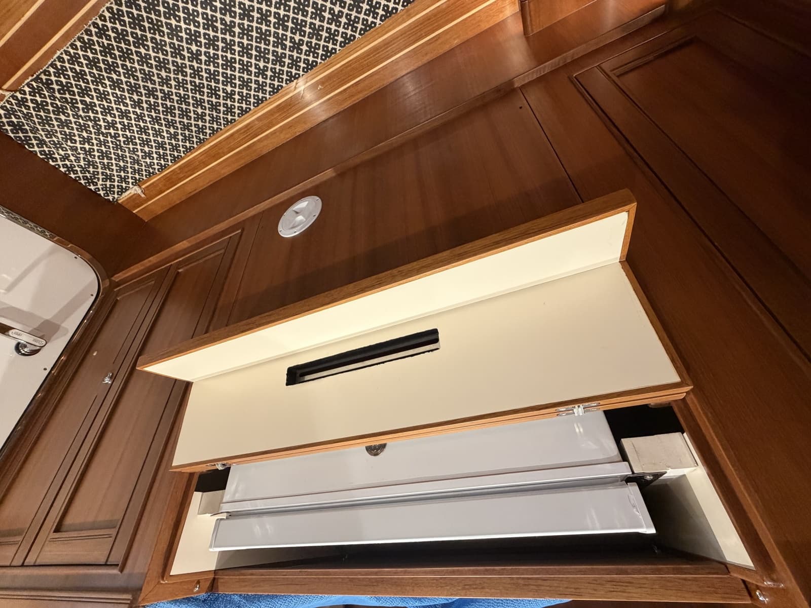 2025 Marlow Explorer 53E - Photo 39