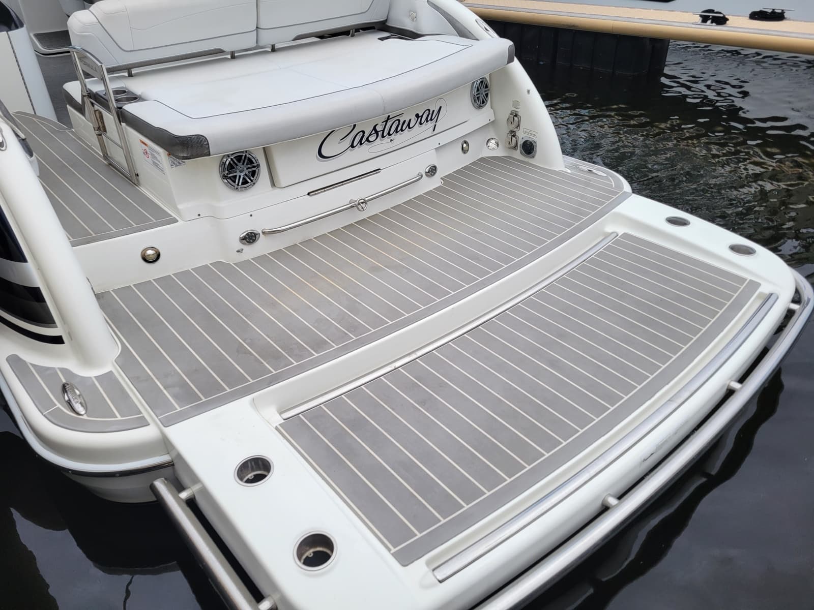 2019 Formula 350 Crossover Bowrider - Photo 4
