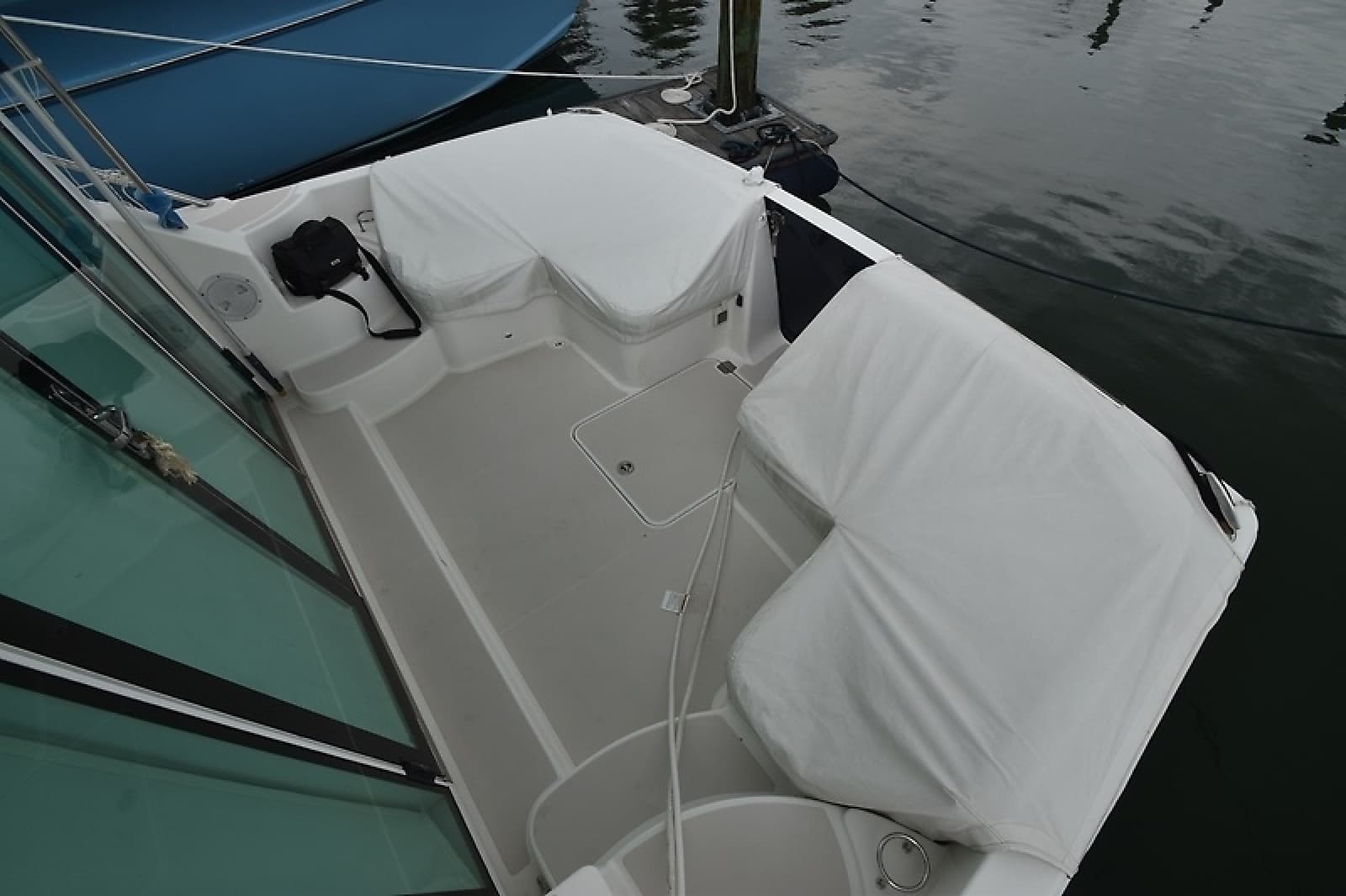 2009 Back Cove 37 - Photo 23