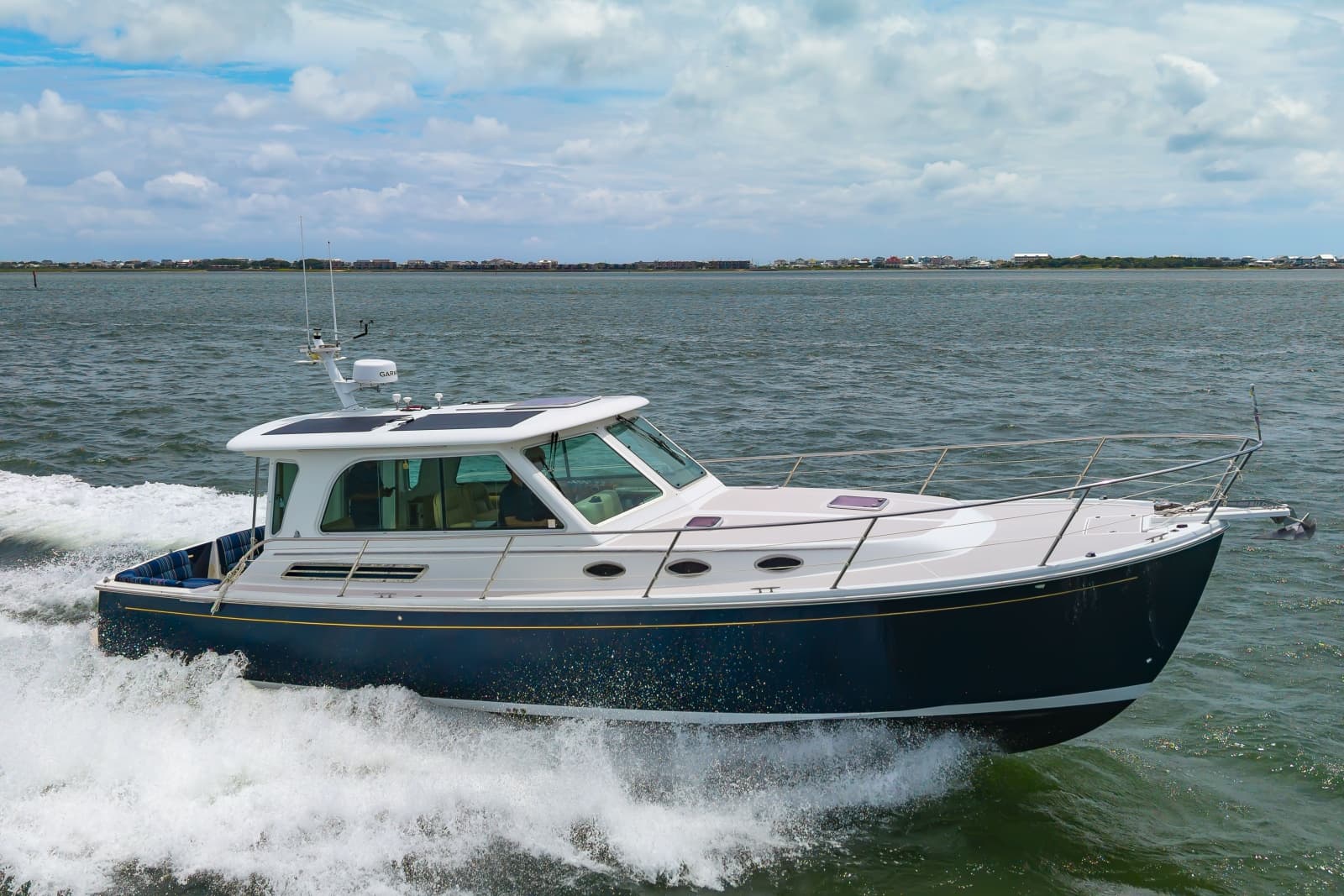 2009 Back Cove 37 - Photo 6
