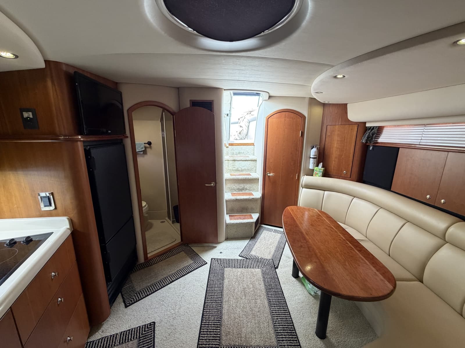 2001 Cruisers Yachts 3780 Express - Photo 37