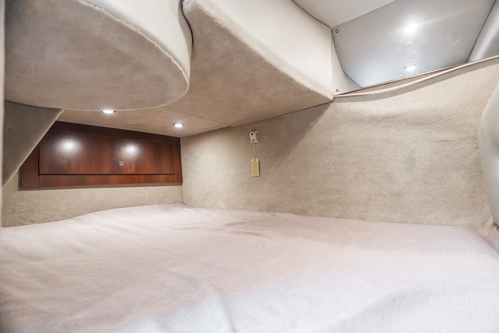 2016 Chaparral 290 Signature - Photo 42