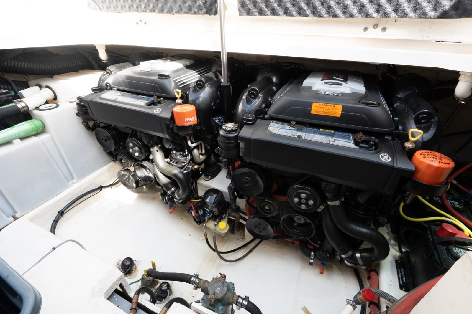 2016 Chaparral 290 Signature - Photo 44