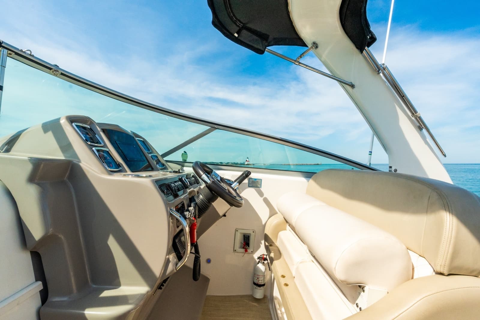 2016 Chaparral 290 Signature - Photo 22