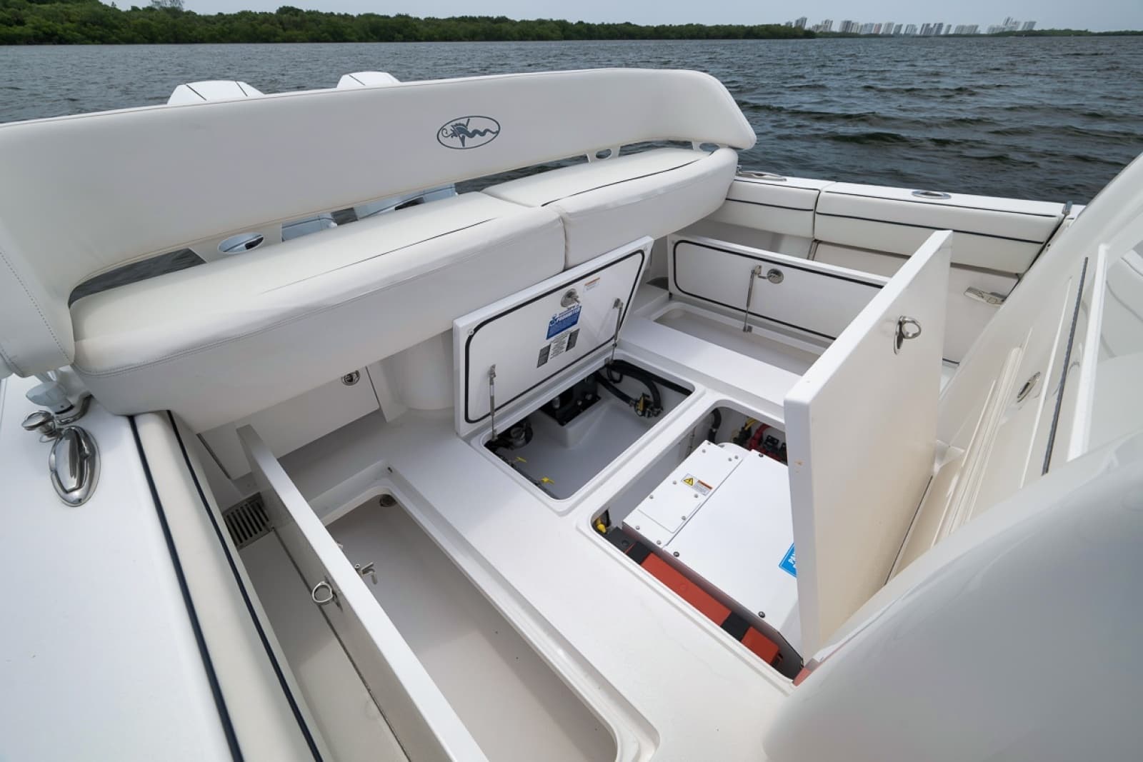 2023 Valhalla Boatworks V-33 - Photo 40