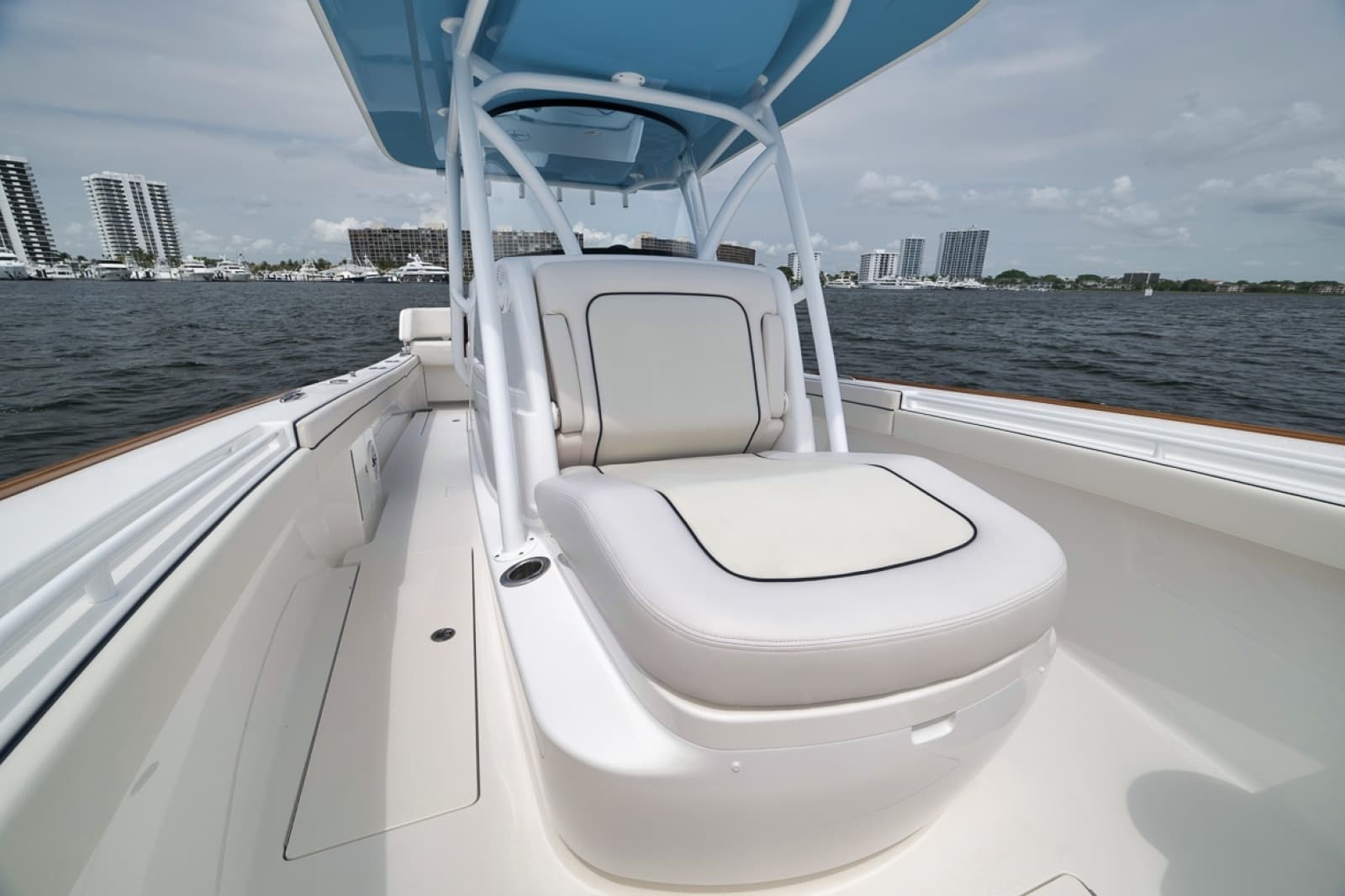 2023 Valhalla Boatworks V-33 - Photo 25