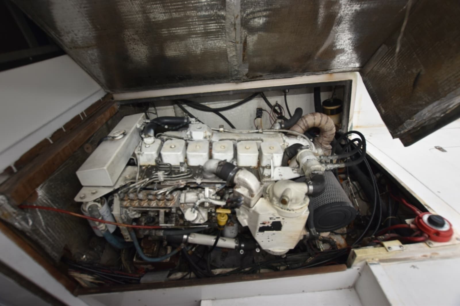 1981 Blackfin 32 Sportfisherman - Photo 11