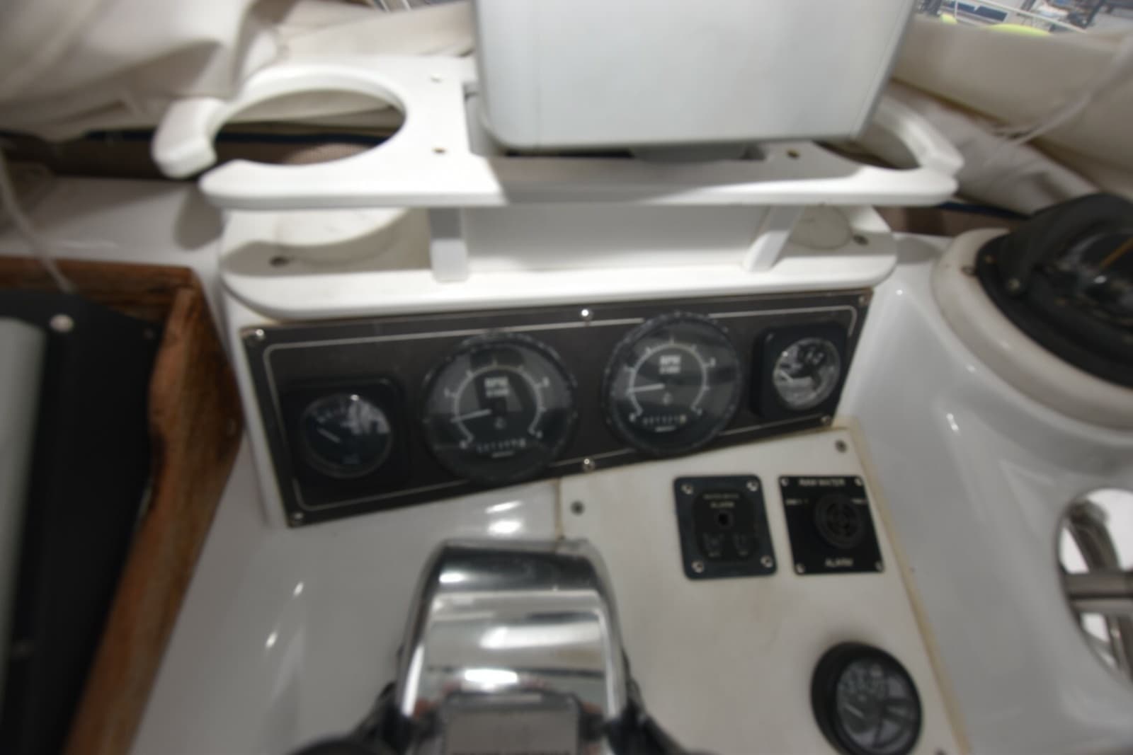 1981 Blackfin 32 Sportfisherman - Photo 14