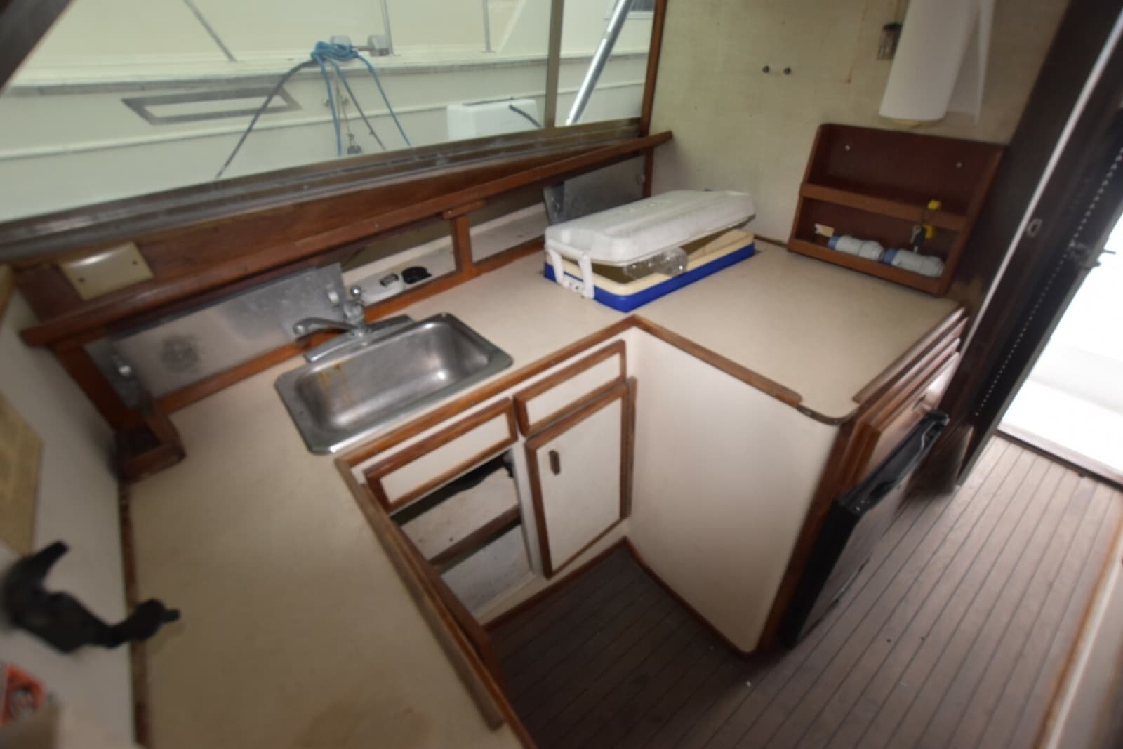 1981 Blackfin 32 Sportfisherman - Photo 6