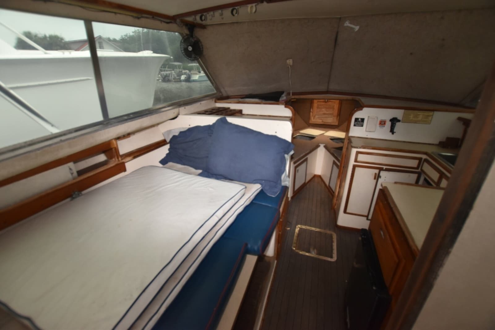 1981 Blackfin 32 Sportfisherman - Photo 9