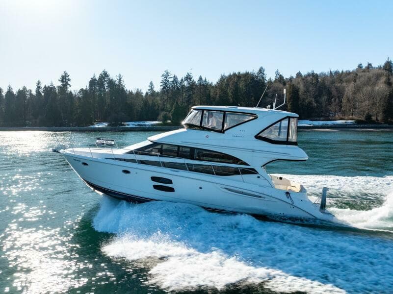 2014 Meridian 441 Sedan - Photo 3