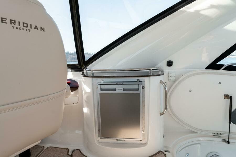 2014 Meridian 441 Sedan - Photo 45