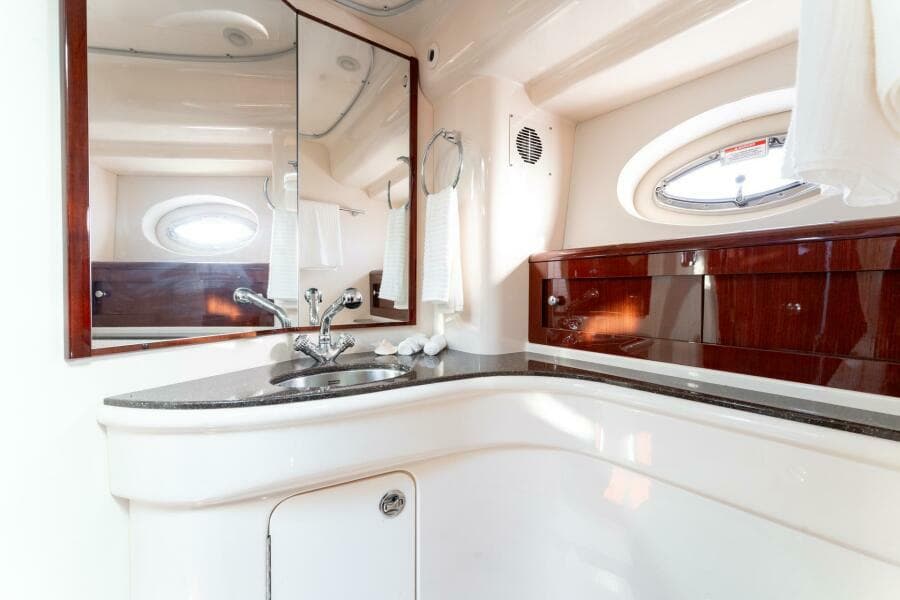 2014 Meridian 441 Sedan - Photo 22