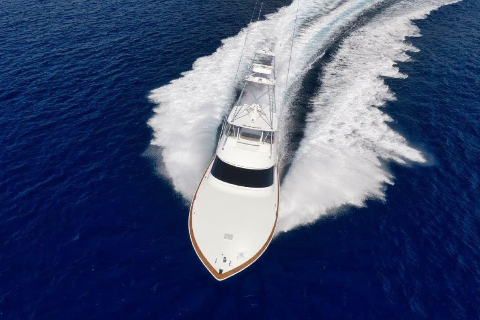 2011 Viking 70 Convertible - Photo 70