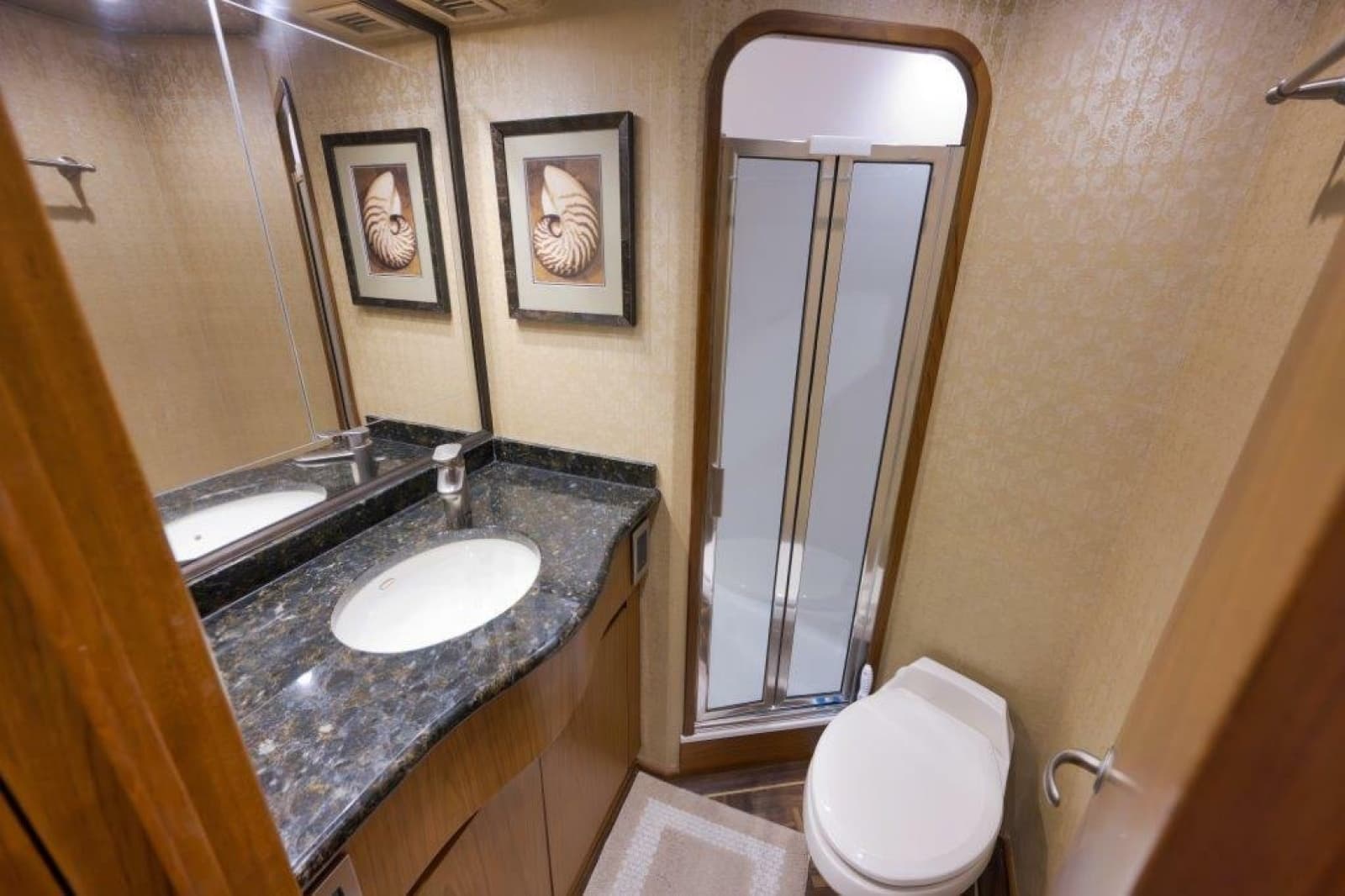 2011 Viking 70 Convertible - Photo 21