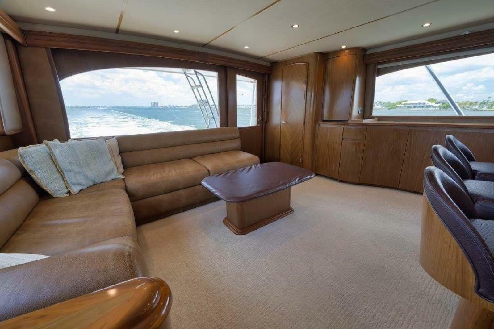 2011 Viking 70 Convertible - Photo 9