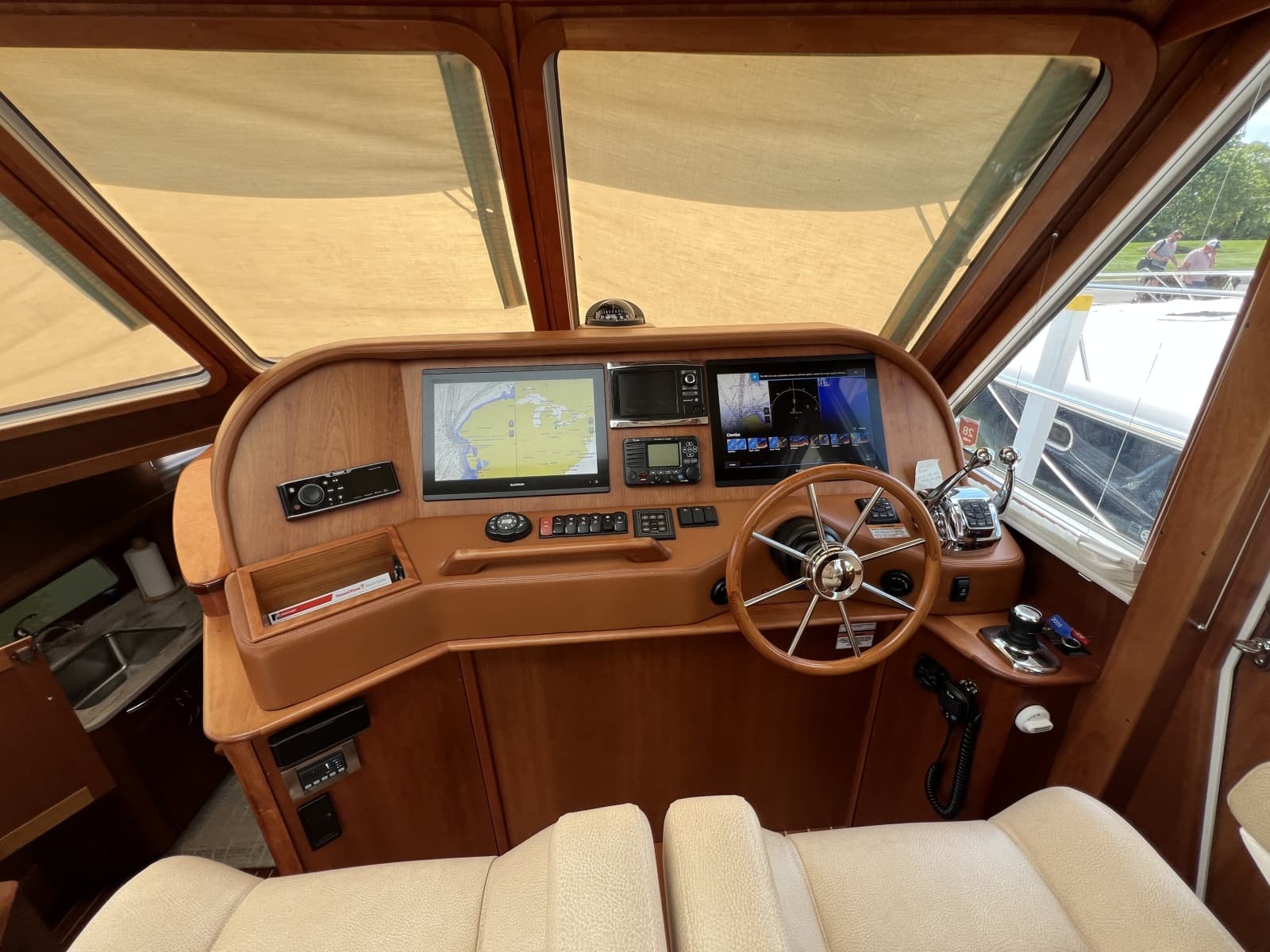 2016 Sabre 48 Salon Express - Photo 26