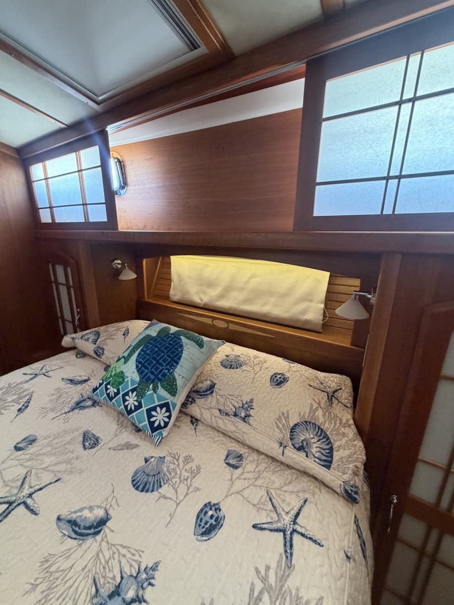 2016 Sabre 48 Salon Express - Photo 31