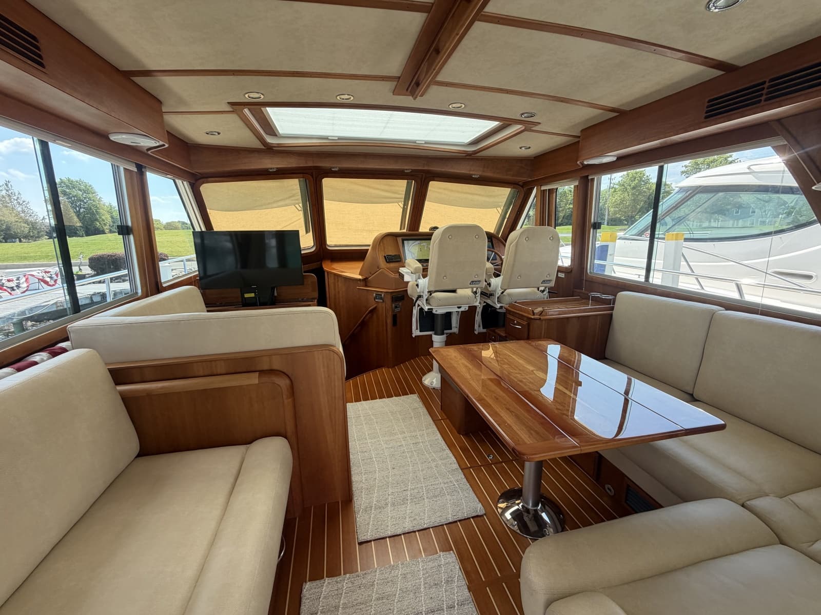 2016 Sabre 48 Salon Express - Photo 17