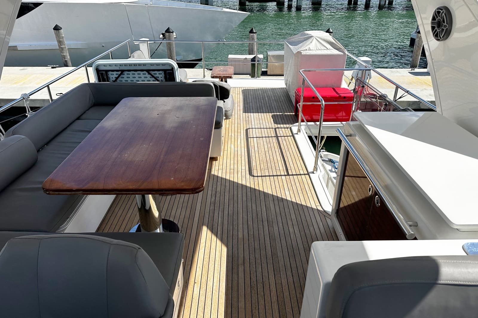 2018 Azimut Flybridge - Photo 12