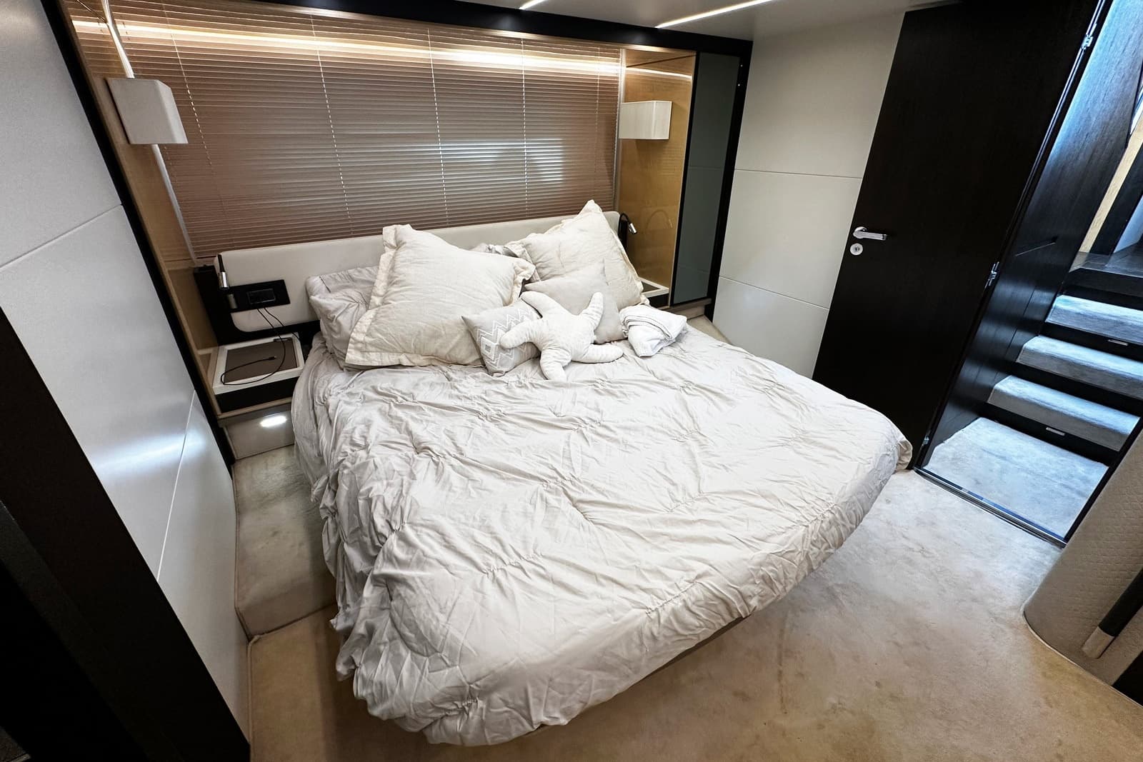 2018 Azimut Flybridge - Photo 29