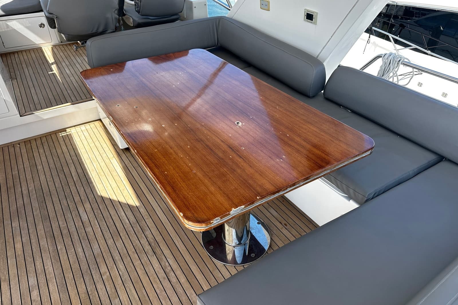 2018 Azimut Flybridge - Photo 11