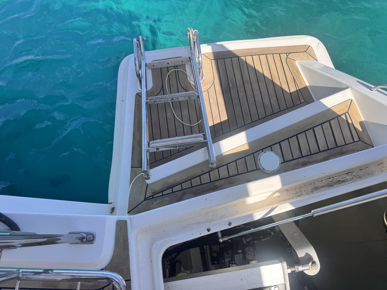 2016 Leopard 48 - Photo 18